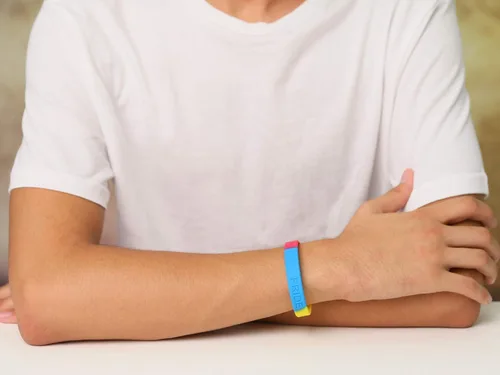 Vista 6 de Pansexual - Pulseras de silicona para orgullo gay, pulseras de goma con bandera del orgullo rosaamarilloazul para concienciación LGBTQ, mes