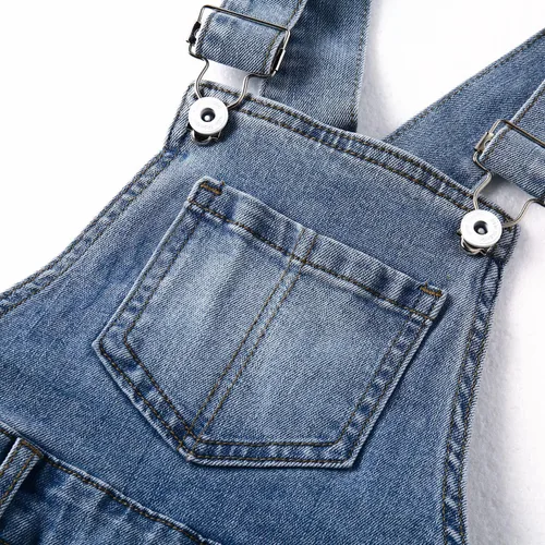 Vista 4 de KIDSCOOL SPACE Pantalones cortos de verano para niñas pequeñas y grandes, elásticos, rasgados Azul claro-2592