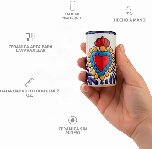 Vista 2 de Juego de 4 vasos de chupito Talavera auténticos mexicanos para tequila - Pintados a mano - 2 Oz (Corazón Azul)