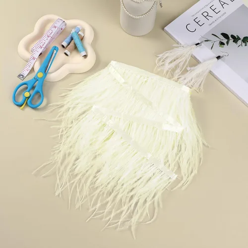 Vista 4 de Soarer Flecos de plumas de avestruz beige - 1,8 m, 12-18 cm, para manualidades de costura, ropa, joyería, decoración de bodas y fiestas en casa