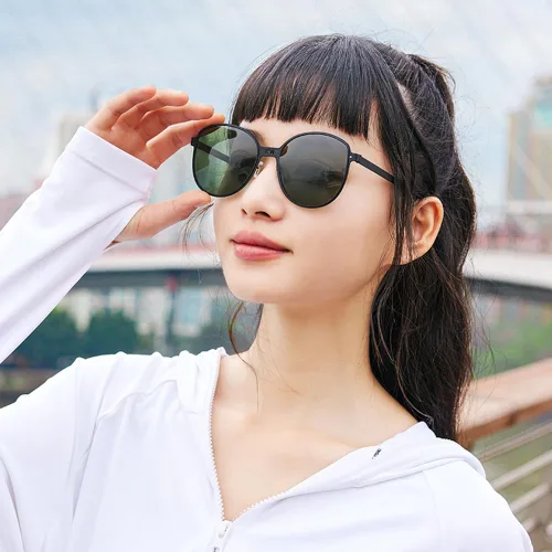 Vista 4 de Lentes de sol plegables ultraligeros para hombres y mujeres, marco de metal, polarizados, protección UV400, lentes antirreflejos SNO4M339T