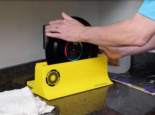 Vista 6 de Spin-Clean Kit de lavadora de discos de vinilo MKII Deluxe – Ofrece cinco paños de secado adicionales, 32 onzas adicionales para líquidos y cepillos