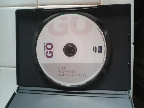 Vista 2 de Kari Anderson Go - Step Workout for Beginners DVD