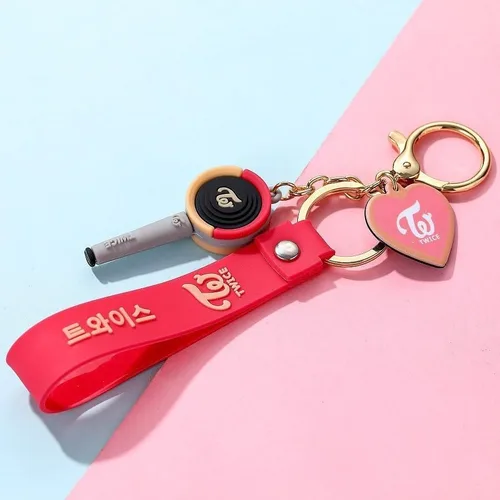 Vista 2 de SCISSH Enhypen TXT Treasure Kpop - Juego de llavero colgante para teléfono, accesorios con marca de soporte, hermosa caja de regalo, TWICE