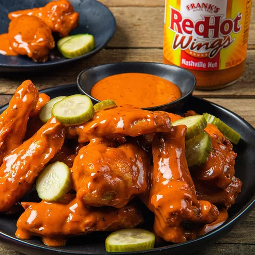Vista 5 de Frank's RedHot Salsa de alas picantes Nashville, 12 onzas líquidas