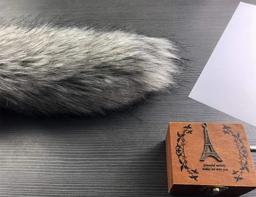 Vista 3 de Fox Tail - Diademas de orejas, guantes de garras y cinturones de colita de diferentes animales para fiestas de disfraces, fiestas de Haloween