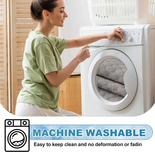 Vista 8 de OTOB Funda refrescante para sofá para perro, tela de seda helada, lavable, antideslizante, protector de muebles para sofá, tapete refrescante suave