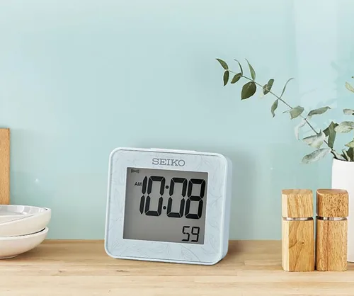 Vista 4 de SEIKO QHL097LLH Reloj despertador digital para dormitorio, azul mate, 2.6 x 2.4 pulgadas