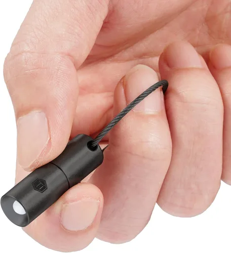 Vista 9 de KeyUnity KF00 Mini llavero LED de titanio, 15 lúmenes, impermeable, luz eléctrica de un solo modo para camping, senderismo, escalada, pesca