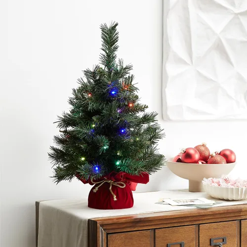 Vista 4 de National Tree CompanyMini árbol de Navidad Artificial Pre-LIT 35 luces multicolor, 71 puntas, base de tela roja, temporizador, verde
