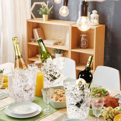 Vista 6 de Tiawudi Paquete de 12 cubos de hielo de plástico para fiestas, enfriador de vino transparente con purpurina dorada para bodas, bueno como un