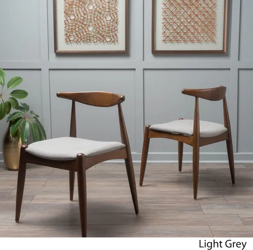 Vista 4 de Sandra Grey set de 2 sillas modernas, para comedor, estilo mediados de siglo, de tela color gris y madera de nogal.