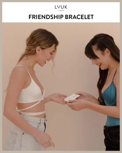 Vista 5 de LUUK LIFESTYLE Pulsera de acero inoxidable con colgante y tarjeta de felicidad, filigrana y joyería minimalista para mujer, idea de regalo única