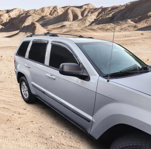 Vista 4 de Visera de ventana compatible con Jeep Grand Cherokee 2005-2010, estilo delgado, acrílico, tintado ahumado y semitransparente por IKON MOTORSPORTS