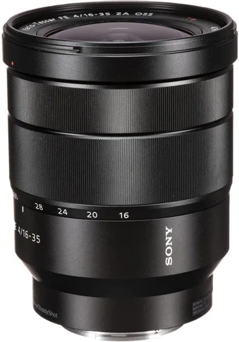 Vista 2 de Sony Vario-Tessar T FE 0.630-1.378 in f/4 ZA OSS Lens (SEL1635Z) + kit de filtro + protector de tapa de lente + kit de limpieza + más (renovado)