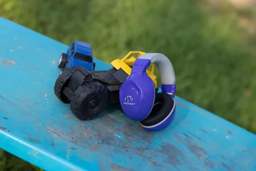 Vista 2 de Walkers Game Ear Boomies - Orejera pasiva para jóvenes, color ciruela real Azul Rey Ciruela
