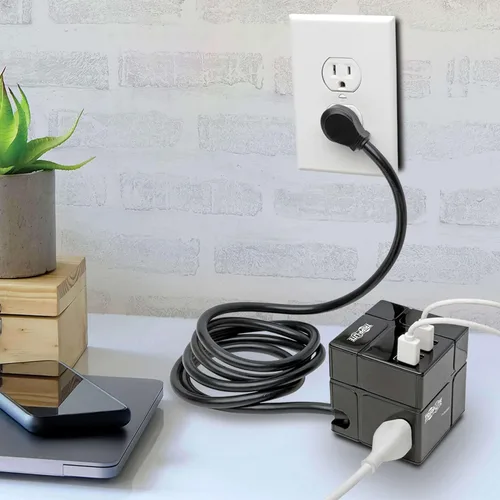 Vista 2 de Tripp Lite TLP366CUBEUSBB Protector de sobretensiones de 3 tomas de corriente con USB, protector de sobretensiones de toma de pared desmontable, 6