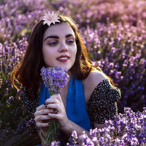 Vista 6 de LACGO 24 pinzas para el pelo con flores, broches florales para mujeres y niñas, bodas, Navidad, Año Nuevo, cumpleaños, fiestas bohemias, aniversario