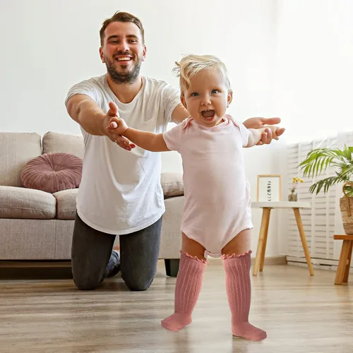 Vista 6 de Aaronano Calcetines hasta la rodilla para bebé niña, calcetines antideslizantes para niños pequeños, tubo con volantes, uniforme para recién