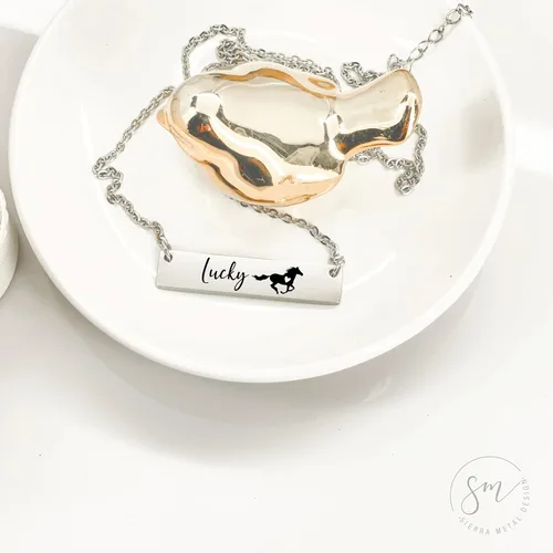 Vista 6 de Personalized Name Horse Bar Necklace Horse Jewelry Personalize Bar Horse Name Necklace Personalized Necklace Jewelry Personalized Horse Necklace