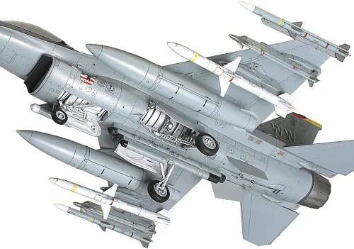Vista 5 de Tamiya 61098 1/48 Kit de Modelo de Avión de Plástico Lockheed Martin F-16CJ