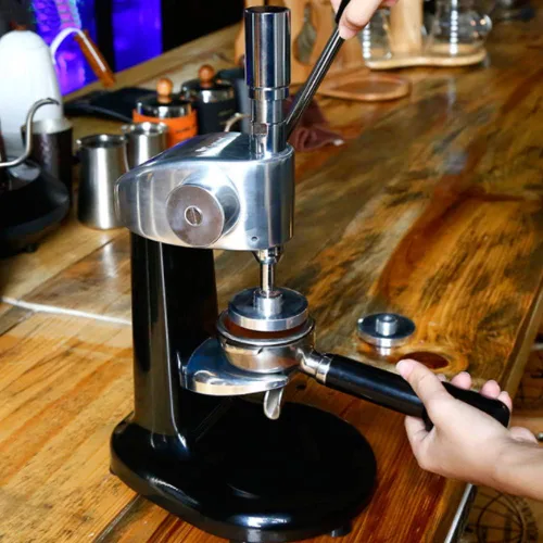 Vista 5 de Fdit Manipulación de café manual de acero inoxidable Tamper dinamométrico de café negro con base de apisonamiento para cafetería hogar