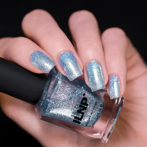 Vista 3 de ILNP Elsa - Esmalte de uñas holográfico resplandeciente azul claro helado
