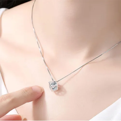 Vista 5 de Colgante de plata de ley 925 con forma de cubo de diamantes de corte redondo para mujer, chapado en oro blanco de 18 quilates