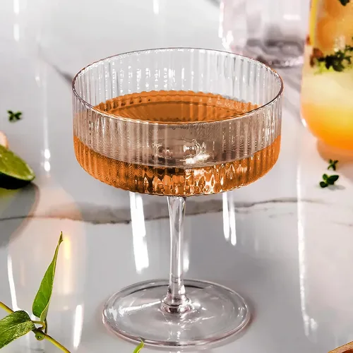 Vista 2 de Montex - Juego de 6 vasos de cristal de Martini de 10 onzas, cristalería de cóctel vintage para champán, margaritas, Manhattan, bar en casa y regalos