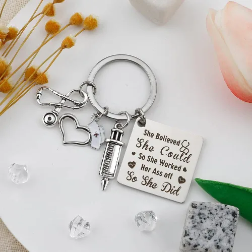 Vista 3 de IFFMU Regalos de enfermería para mujeres, regalos de graduación de enfermera, llavero de enfermería, agradecimiento de Navidad, regalos de cumpleaños
