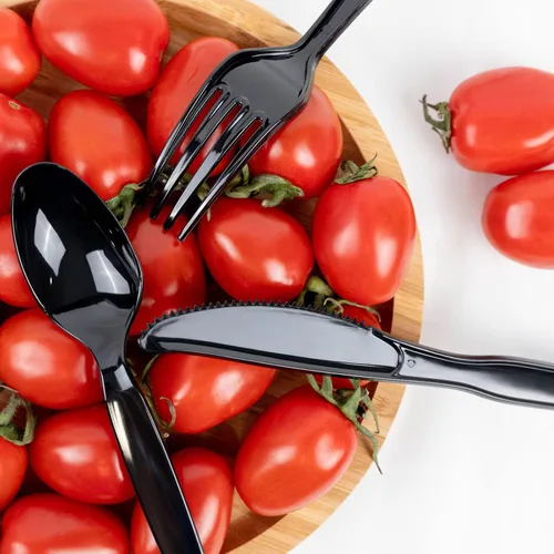 Vista 5 de POSATE Cuchillos de plástico negro, cuchillos de plástico desechables resistentes, paquete de 100, suministros para fiestas