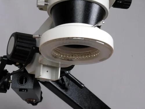 Vista 4 de AmScope SM-8B-144S Microscopio de zoom estéreo binocular profesional, ocular WH10x, aumento 7X-45X, objetivo de zoom 0.7X-4.5X, anillo de luz LED