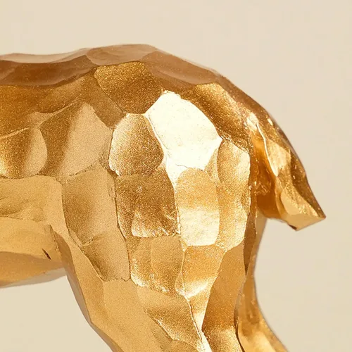 Vista 8 de Adornos de ciervo simulados para decoración navideña, 2 piezas de adornos de ciervo geométricos facetados de resina, decoración para el hogar, Dorado