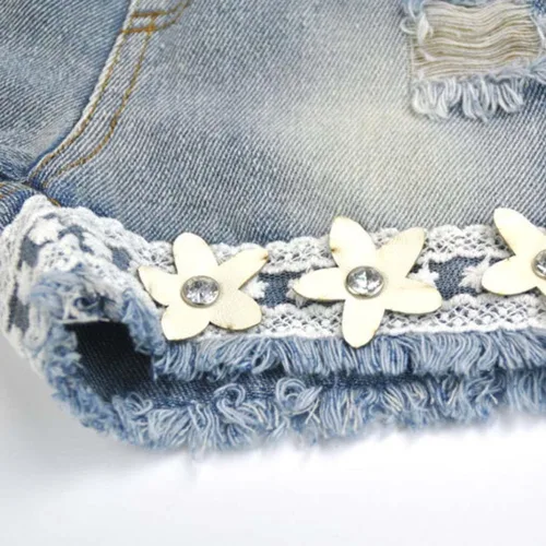 Vista 6 de Conjunto de ropa de chaleco de gasa con perlas y pantalones cortos de mezclilla para bebés de 2 a 7 años