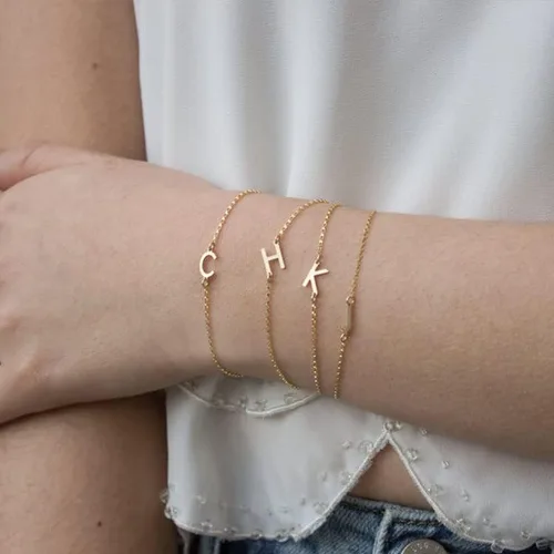 Vista 6 de LOYJOY - Pulseras con iniciales para mujer, pulsera con letras doradas, cadena dorada, pulsera con dije inicial de letras, joyería de moda chapada