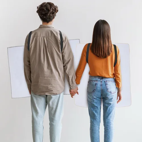 Vista 4 de 2 piezas de disfraces de pareja de Halloween para adultos, túnica