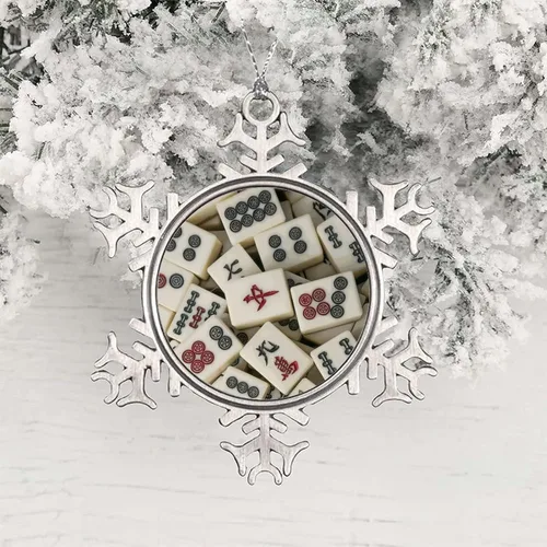 Vista 4 de Divertido adorno de Navidad copo de nieve redondo colgante recuerdo de Navidad Mahjong patrón de recuerdo de metal regalo de árbol de Navidad