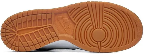 Vista 207 de Nike Kid's Dunk Low Sneaker