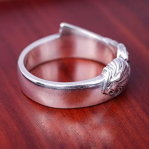 Vista 4 de Anillo de plata F. Fantasy Anillo de corazón de león FF8 Anillo de anime de león de plata S925 joyería