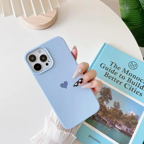 Vista 7 de Funda compatible con iPhone 13 Pro Max de silicona para mujeres y niñas, diseño de corazón azul, delgada, con forro de microfibra suave