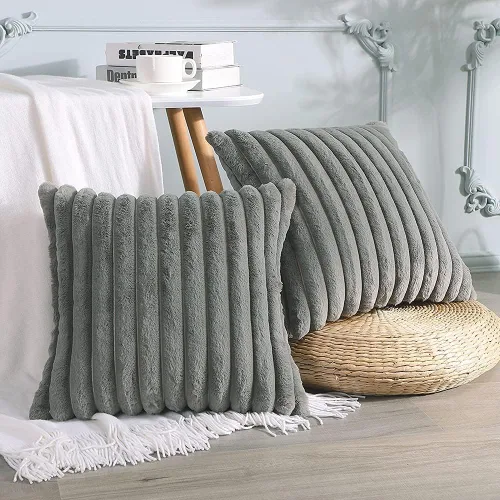 Vista 41 de Soleebee Juego de 2 fundas de cojín decorativo de terciopelo suave y acogedor, fundas de piel sintética de conejo para sofá, cama, silla, cojines
