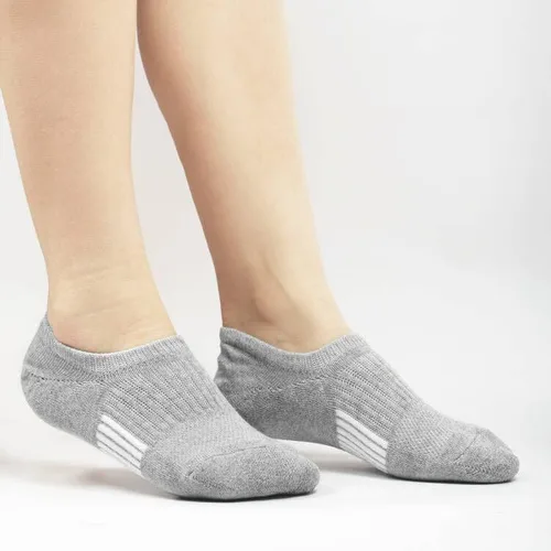 Vista 7 de Calcetines invisibles para mujer, acolchados, de corte bajo, atléticos, ocultos, para tenis, tobillos, calcetines invisibles para correr, 46 pares