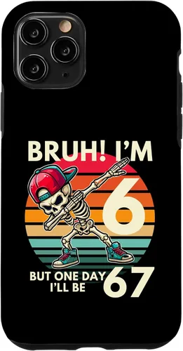 Vista 28 de Bruh I'm 6 But One-Day I'll Be 67 Retro 6th Birthday Kids Case for iPhone XR