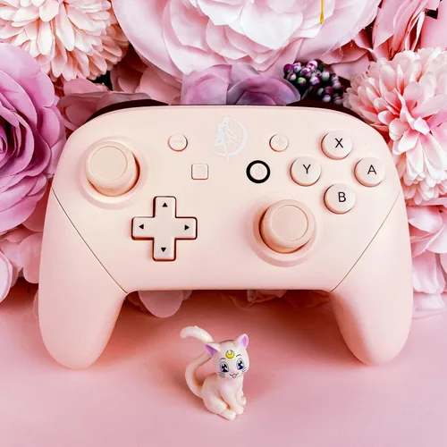 Vista 5 de BelugaDesign Sailor Moon Pro Controller Cute Kawaii Pink Peach Pastel Bluetooth Wireless Anime Accessory with Charging Cable Compatible with