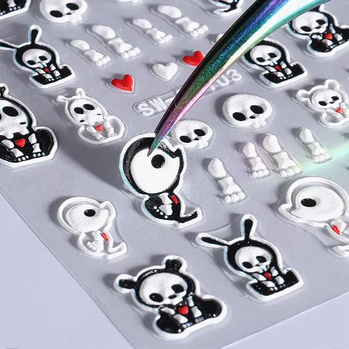 Vista 5 de 6 hojas de calcomanías de arte de uñas de Halloween, 5D estéreo, autoadhesivas, diseño de ojos holográficos, fantasma, llama, calabaza, día