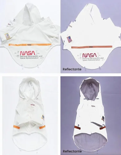 Vista 4 de ChoChoCho Chubasqueros para perro, chaqueta de lluvia reflectante a prueba de agua, disfraz de perro de la NASA, ropa de perro, elegante atuendo