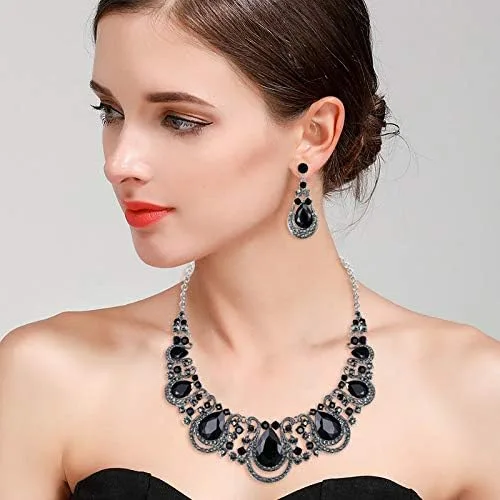 Vista 2 de BriLove Conjunto de collar y aretes con forma de lágrima de cristal para mujer