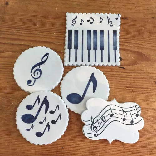Vista 6 de Designer Stencils Musical Cookies Stencil, Beige/Semi-Transparent