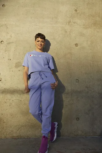 Vista 5 de Champion Pantalones deportivos de tejido inverso para mujer, pantalones deportivos de forro polar para mujer, pantalones deportivos de algodón
