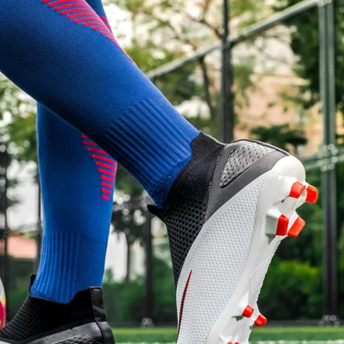 Vista 7 de Tacos de fútbol ligeros para hombre para entrenamiento de fútbol zapatos de fútbol sala profesionales antideslizantes - Zapatos de fútbol sala